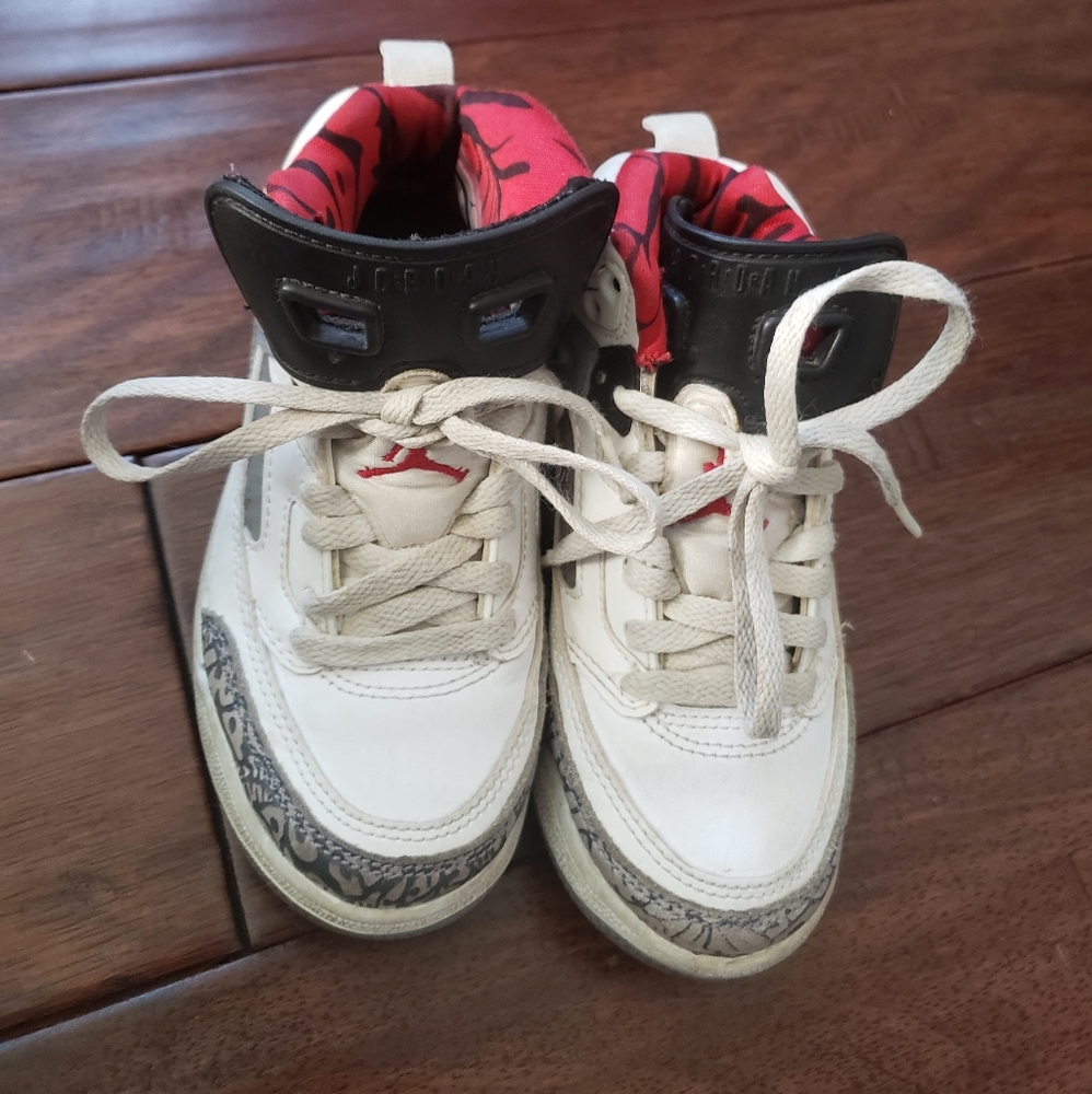Boys White Red & Gray Preowned Jordans